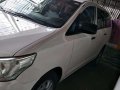 SELLING TOYOTA Innova 2013 E diesel-4