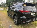 Toyota Fortuner V 4*2 2017 Complete documents-4