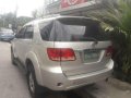 2005 TOYOTA Fortuner V 4x4 Matic Diesel FOR SALE-3
