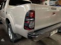 TOYOTA Hilux 2.5 G 4x2 Manual Metallic Gold 2014-2