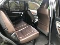 Toyota Fortuner V 4*2 2017 Complete documents-5