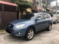 2010 Toyota Rav4 4x2 Top of the line-8