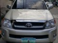 2011 model Toyota Hilux pickup 4x2 Manual transmission-6