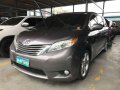 2011 Toyota Sienna XLE A/T Full Options Full Ootions-1