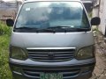 SELLING Toyota Hiace Grandia 2000 local diesel-0