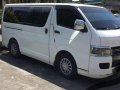 Toyota Hiace commuter 2007 Well maintained.-1