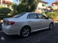 2011 Toyota Corolla sedan altis 16V pearl white-0