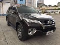 2017 Toyota Fortuner V 2.4 diesel 4x2 Automatic Transmission-0