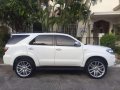 Toyota Fortuner 2005 2.7 gas automatic 4x2 -6