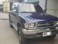 Toyota Hilux 2000 for sale-1