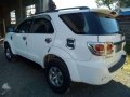 Toyota Fortuner V 2005 for sale-3