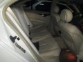 Mercedes-Benz E240 2003 AT for sale-3