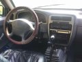 Nissan Frontier 2000 for sale-2