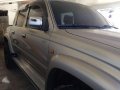 Toyota Hilux 2000 for sale-4