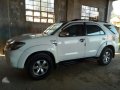 Toyota Fortuner V 2005 for sale-4