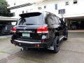 Toyota Land Cruiser LC200 Model VX Local Year 2011-2