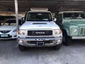 Toyota Land Cruiser 76 v8 LX10 special for sael-11
