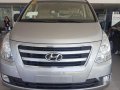 Hyundai Grand Starex 2018 for sale-5