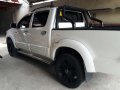 Toyota Hilux 4x2 2015 model for sale-3