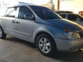 Kia Carnival 2011 for sale-5