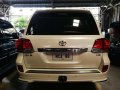 2014 Toyota Land Cruiser LC200 White Pearl color-4