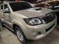 TOYOTA Hilux 2.5 G 4x2 Manual Metallic Gold 2014-1