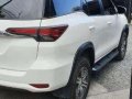 2016 Toyota Fortuner 2.7G Gas AT FOR SALE-4