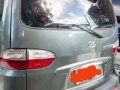 Rush sale HYUNDAI STAREX 2004 matic diesel Well maintained-1