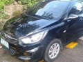 SELLING HYUNDAI Accent 2011 manual-6