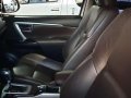 2017 Toyota Fortuner V 1st owned White pearl-3