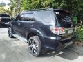 Toyota Fortuner V 4x4 2012mdl automatic diesel-3