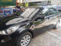 SELLING HYUNDAI Accent 2011 manual-8