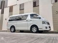 2013 Toyota Super Grandia AT leather top of the line -7