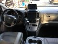 2017 Hyundai Grand Starex Modern with Dual Sunroof Royale-2