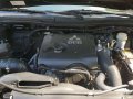 2013 Mitsubishi Montero 4x2 Tutbo diesel automatic transmission-3