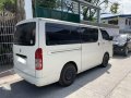 2009 Toyota Hiace Commuter diesel mt fresh -5