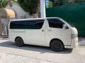 2009 Toyota Hiace Commuter diesel mt fresh -6