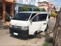 Toyota HIACE Commuter 2014 diesel Almost Brand new-0