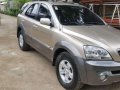 2005 - Kia Sorento AT 4x4 Diesel-1