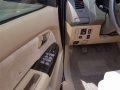 Toyota Fortuner manual diesel 2011 Complete papers-3
