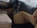 Hyundai Starex GL Van 2011 Model Diesel Automatic-2