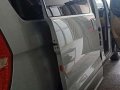 Hyundai Starex GL Van 2011 Model Diesel Automatic-3