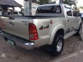 For sale or swap TOYOTA HILUX 2006 MODEL 4X4 AUTOMATIC diesel-5