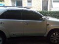 Toyota Fortuner 2.7G RWD 4x2 SUV Automatic Gasoline well maintained-3