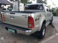 For sale or swap TOYOTA HILUX 2006 MODEL 4X4 AUTOMATIC diesel-0