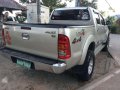 For sale or swap TOYOTA HILUX 2006 MODEL 4X4 AUTOMATIC diesel-8