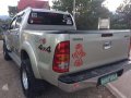 For sale or swap TOYOTA HILUX 2006 MODEL 4X4 AUTOMATIC diesel-6