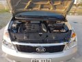 2014 Kia Carnival ex automatic transmission bank financing ok-1