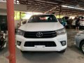 2016 TOYOTA Hilux 24 G 4x2 Manual Freedom White-0