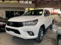 2016 TOYOTA Hilux 24 G 4x2 Manual Freedom White-4